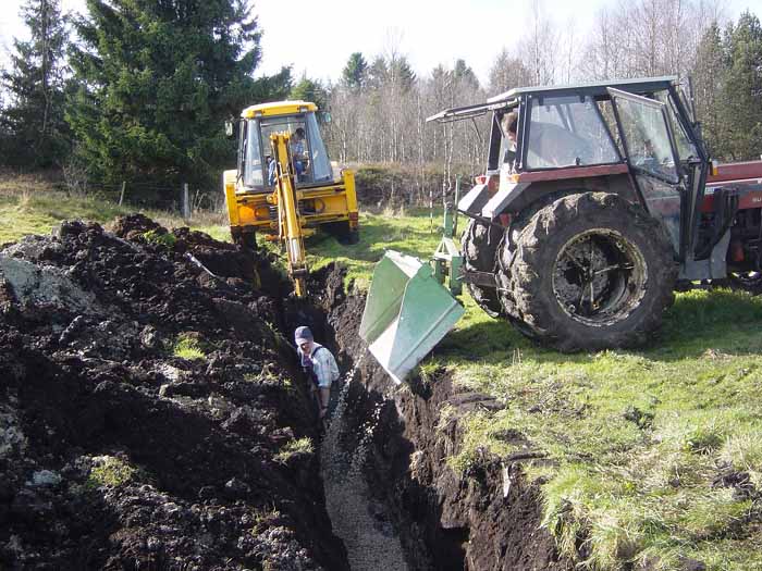 Réfection de drainage, La Châtagne, Neuchâtel (CH) Réfection de drainage, La Châtagne, Neuchâtel (CH)
